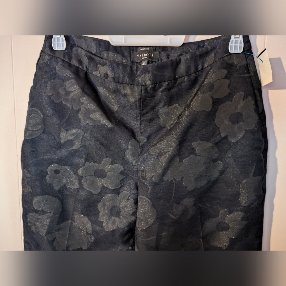 Talbots Pants Womens Size 10P Black and Gray Floral Print Stretch Side Zipper